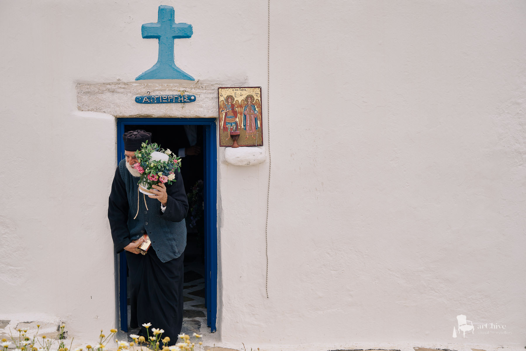 storytelling wedding photographer naxos