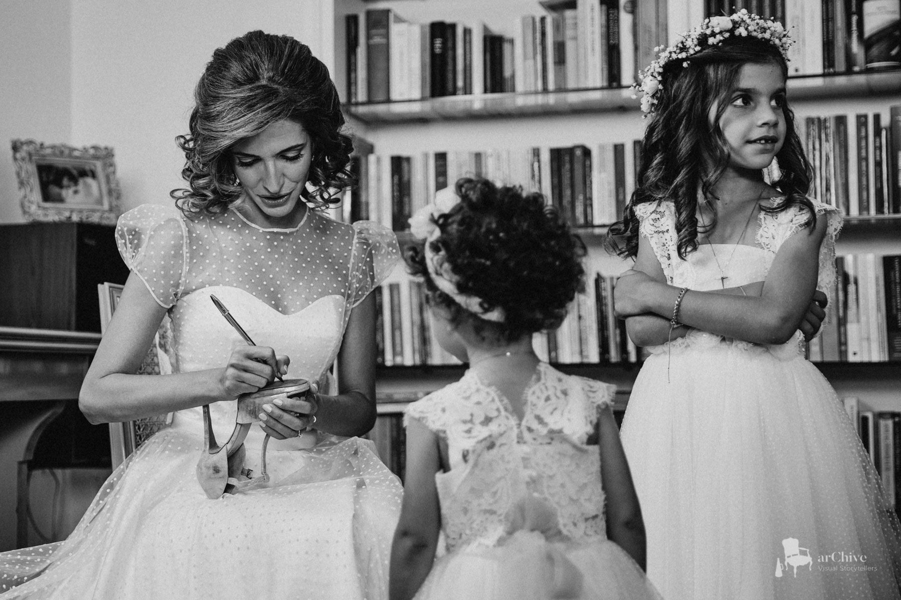 storytelling wedding photographers